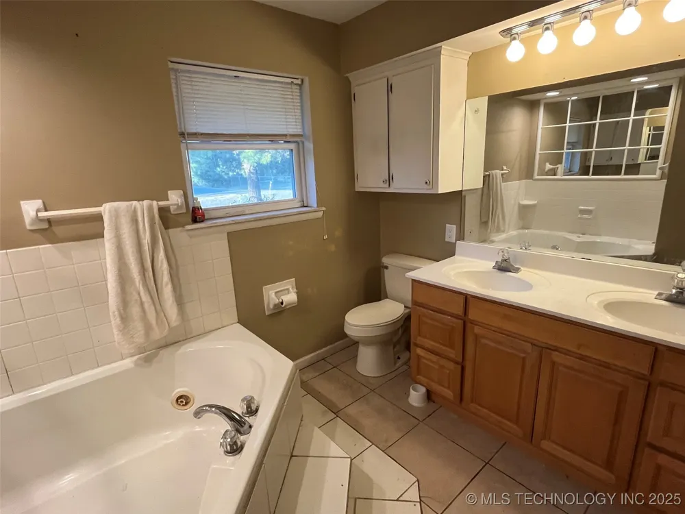 501 E 62nd Street S Muskogee, OK 74403