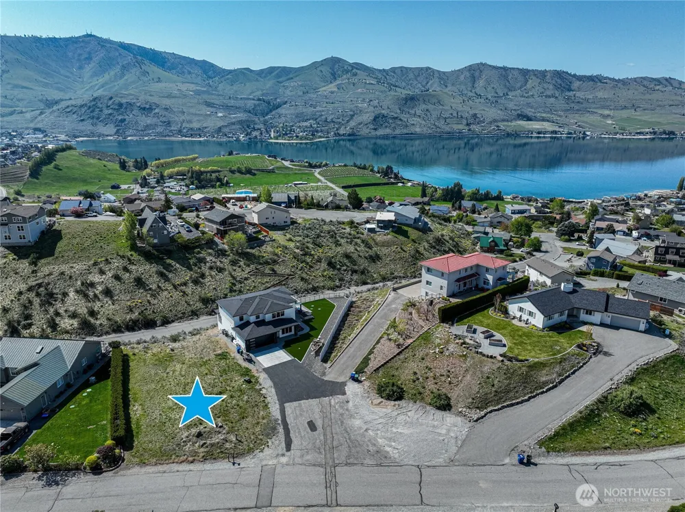 212 Stehekin Way Chelan, WA 98816