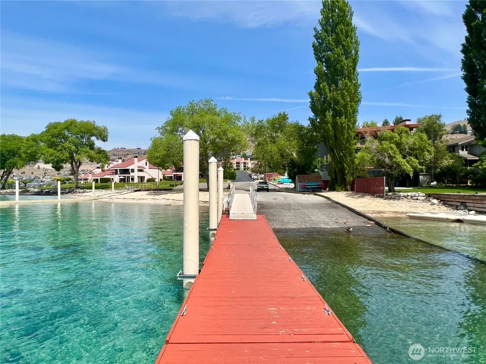 212 Stehekin Way Chelan, WA 98816