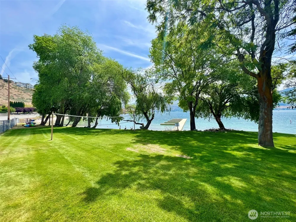 212 Stehekin Way Chelan, WA 98816