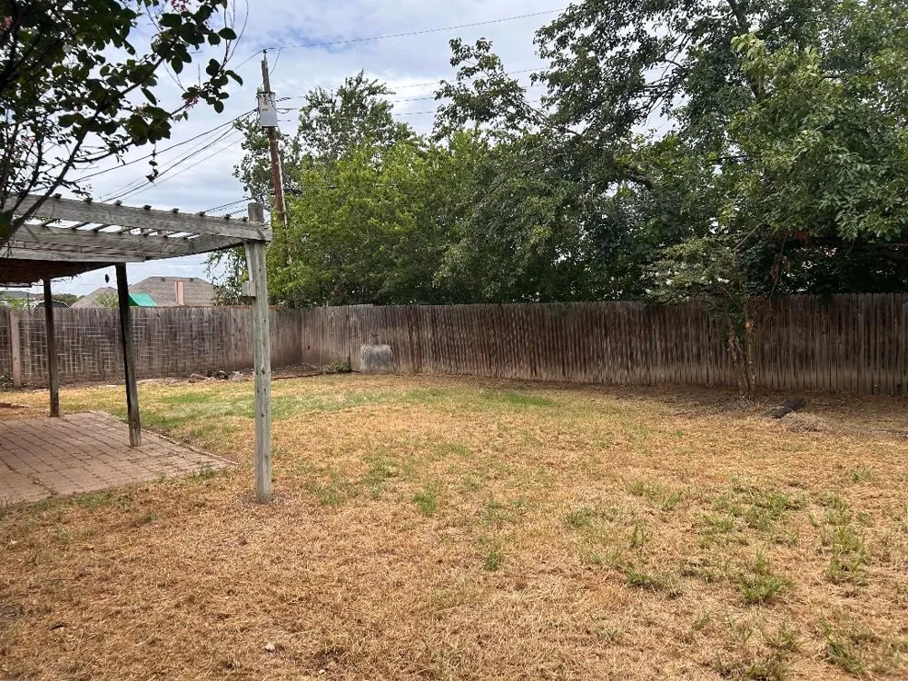 1707 15th Street Mineral Wells, TX 76067