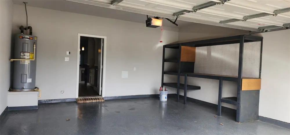 702 Amber Greenville, TX 75042