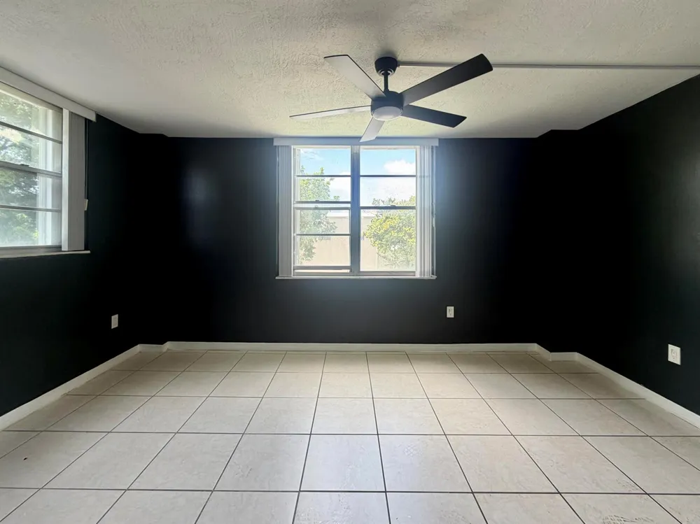 15600 NW 7TH AVENUE #303 Miami, FL 33169