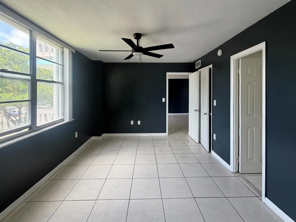 15600 NW 7TH AVENUE #303 Miami, FL 33169