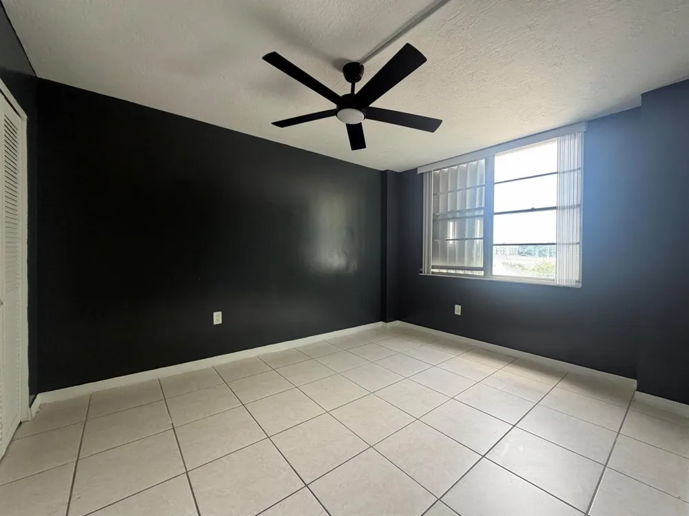 15600 NW 7TH AVENUE #303 Miami, FL 33169