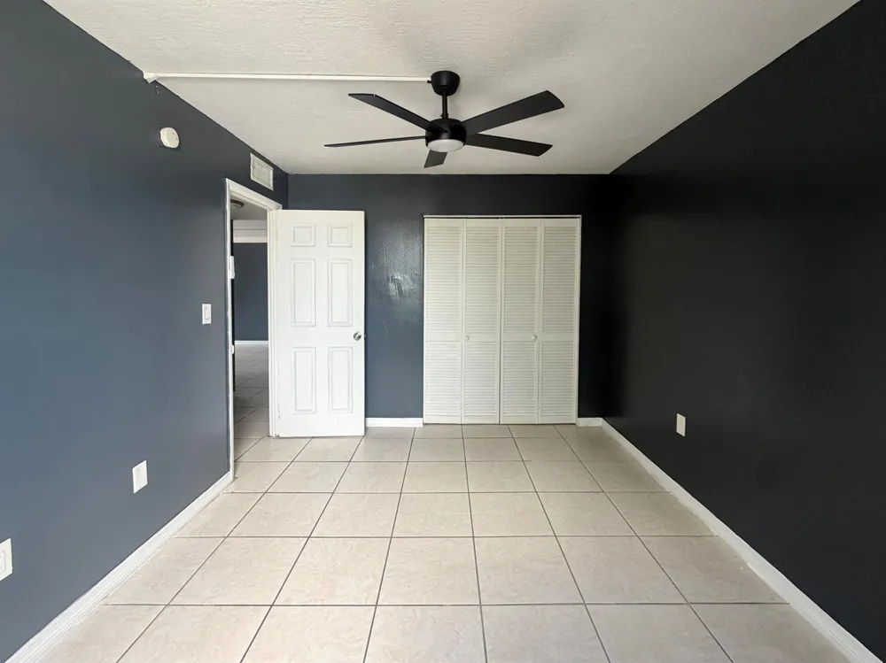 15600 NW 7TH AVENUE #303 Miami, FL 33169