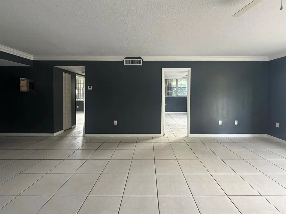 15600 NW 7TH AVENUE #303 Miami, FL 33169