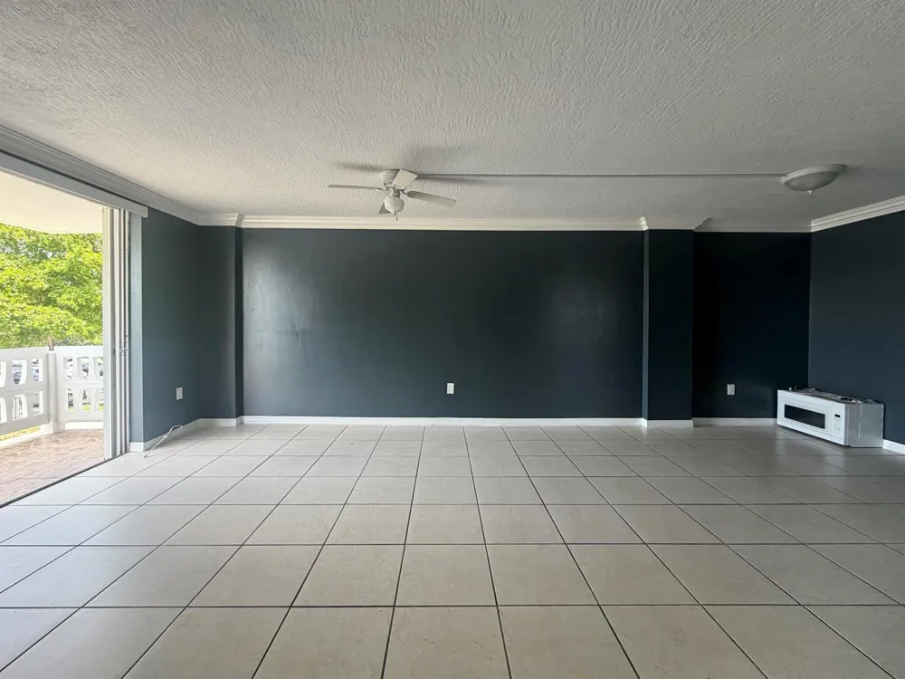15600 NW 7TH AVENUE #303 Miami, FL 33169