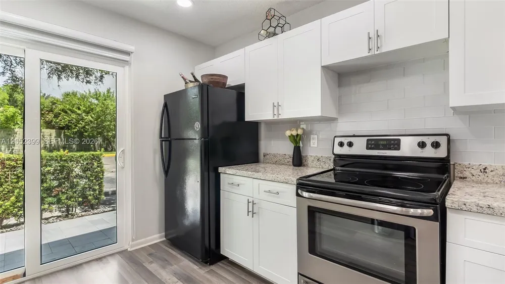 785 Crystal Lake Dr #785 Deerfield Beach, FL 33064