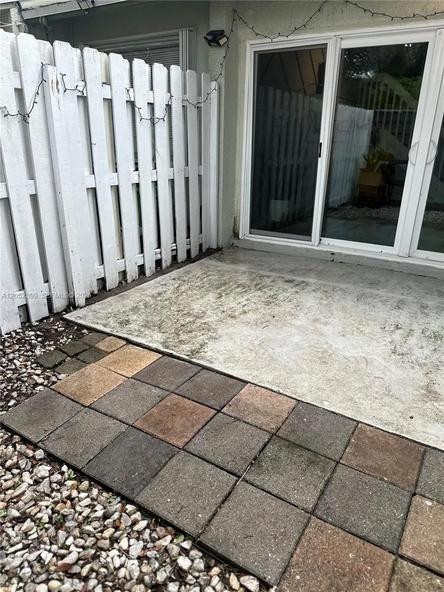 785 Crystal Lake Dr #785 Deerfield Beach, FL 33064
