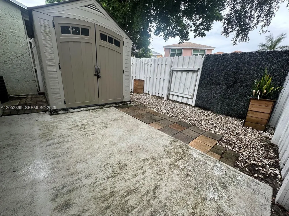 785 Crystal Lake Dr #785 Deerfield Beach, FL 33064