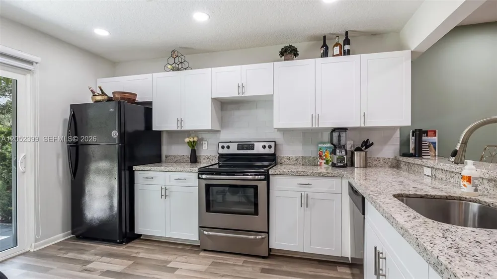 785 Crystal Lake Dr #785 Deerfield Beach, FL 33064