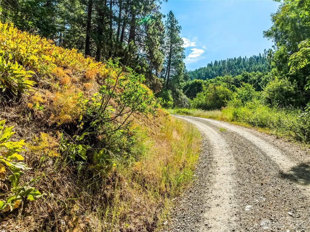 6211 US-97 Highway Peshastin, WA 98847