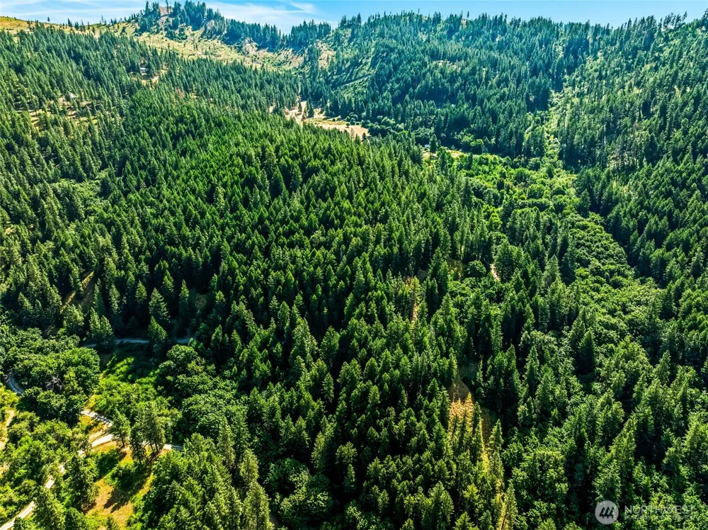6211 US-97 Highway Peshastin, WA 98847