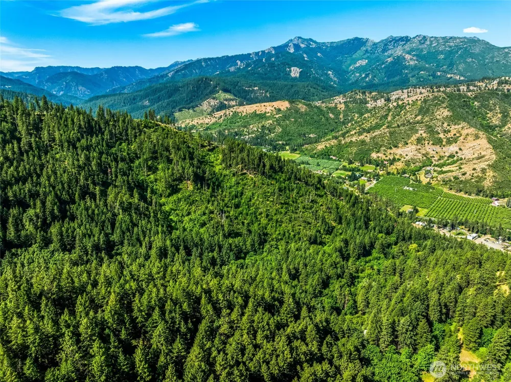 6211 US-97 Highway Peshastin, WA 98847