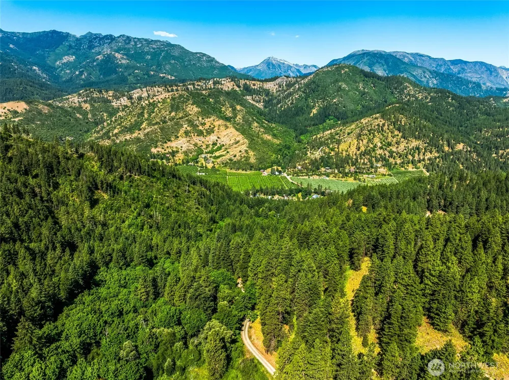 6211 US-97 Highway Peshastin, WA 98847