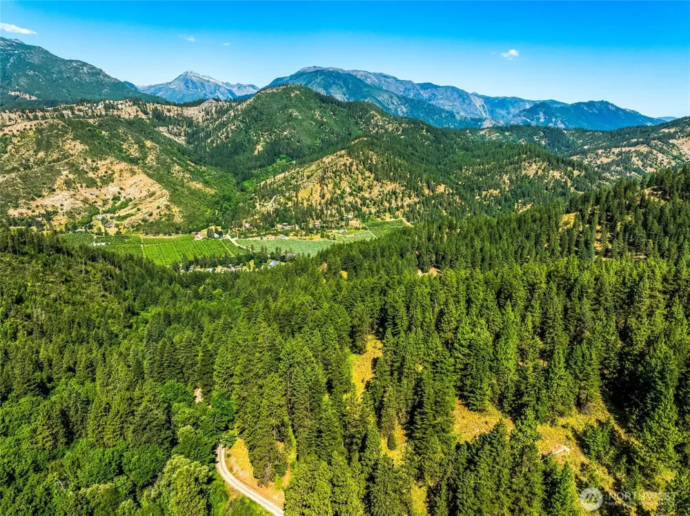 6211 US-97 Highway Peshastin, WA 98847