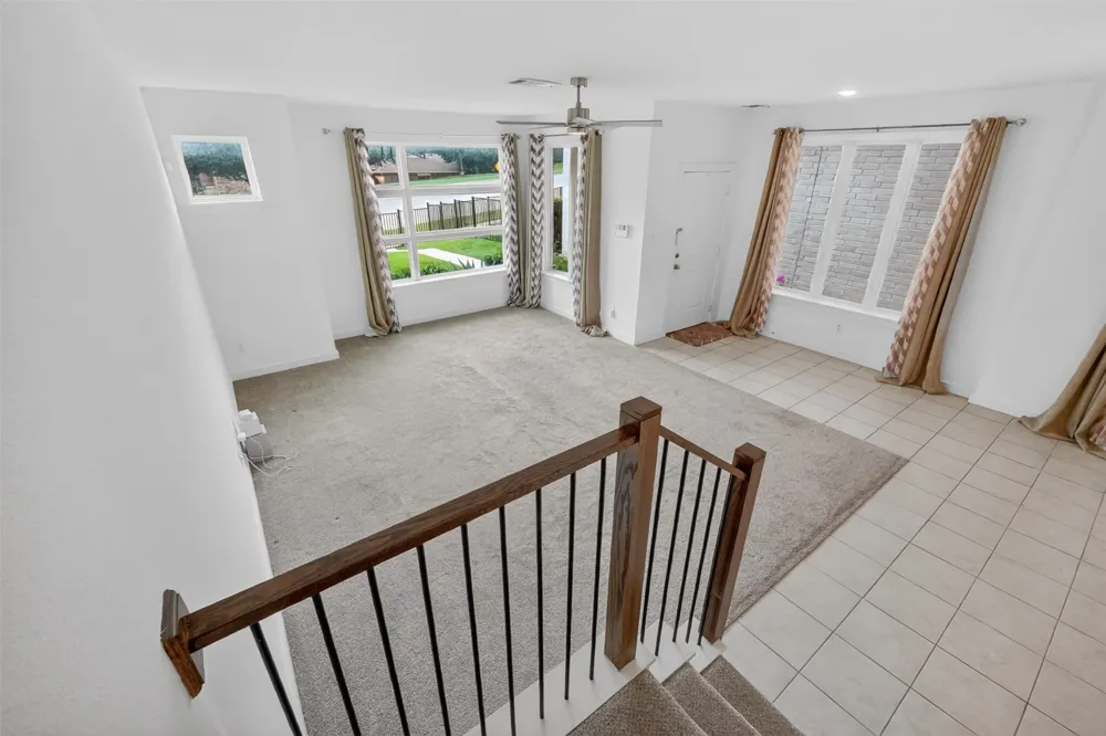 340 Oakbend Drive Lewisville, TX 75067