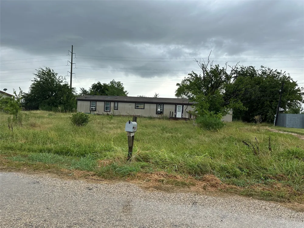 3113 Clydesdale Lane Alvarado, TX 76009