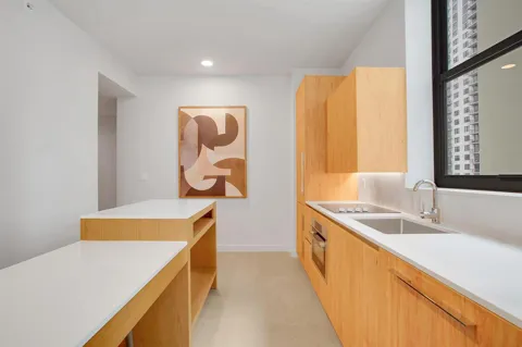 601 MIAMI AVENUE #2107