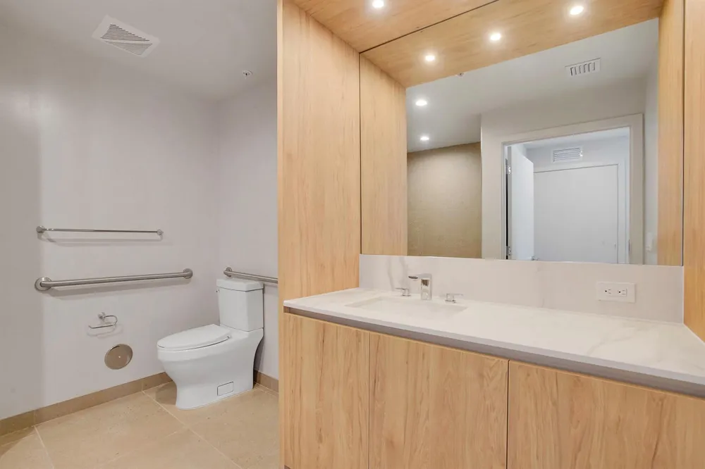 601 MIAMI AVENUE #2107 Miami, FL 33136
