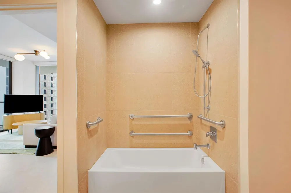 601 MIAMI AVENUE #2107 Miami, FL 33136