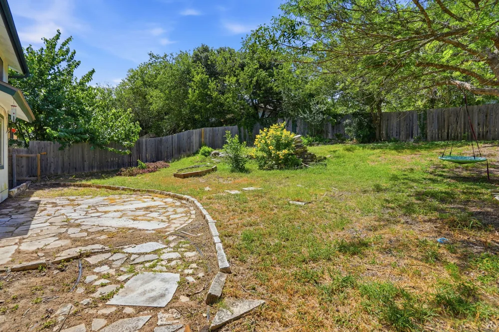 8400 Spring Valley Drive Austin, TX 78736