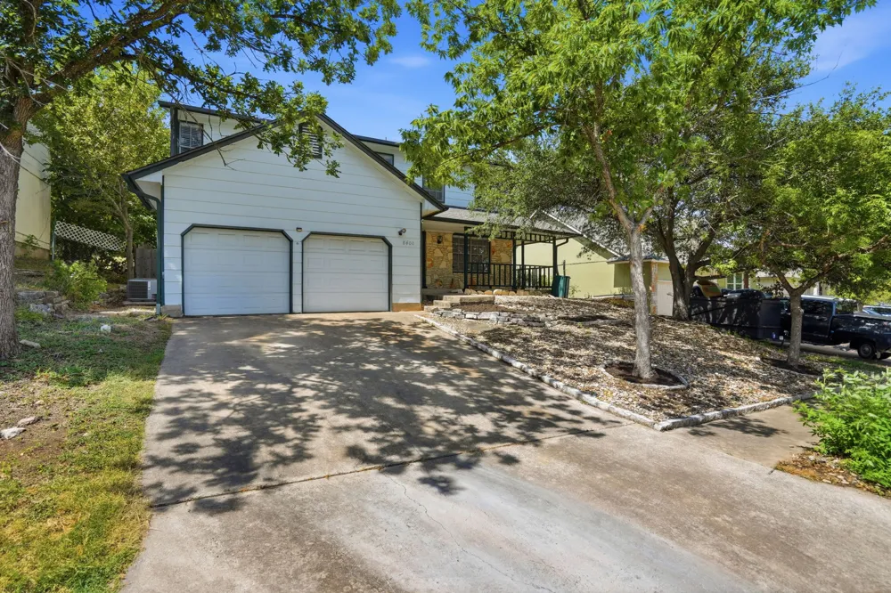 8400 Spring Valley Drive Austin, TX 78736
