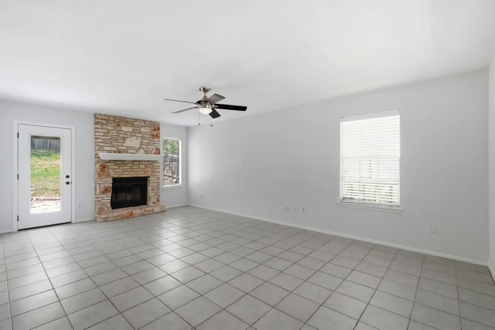 8400 Spring Valley Drive Austin, TX 78736