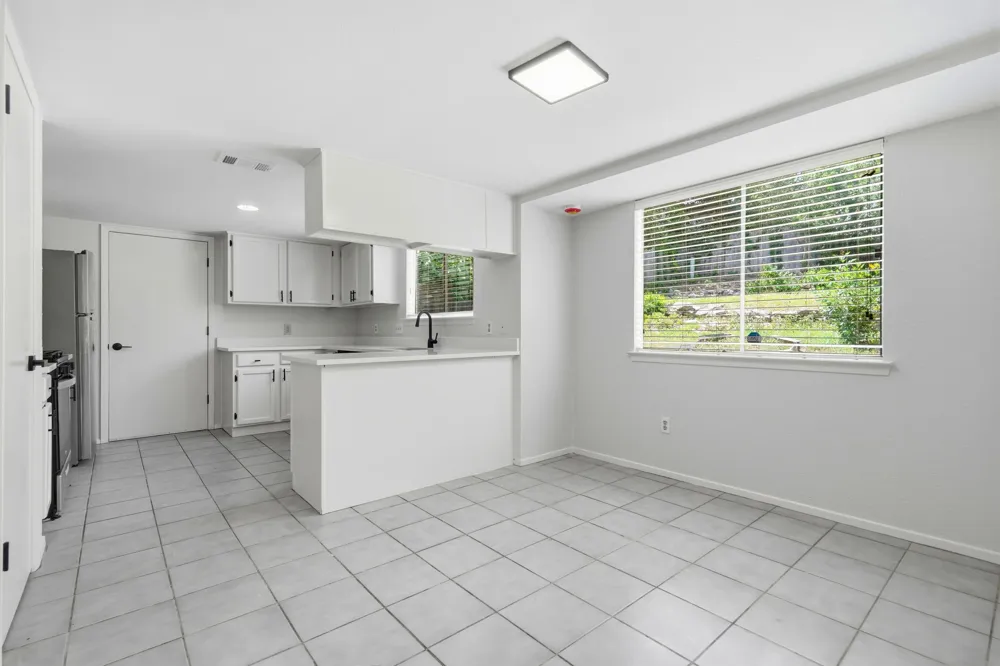 8400 Spring Valley Drive Austin, TX 78736