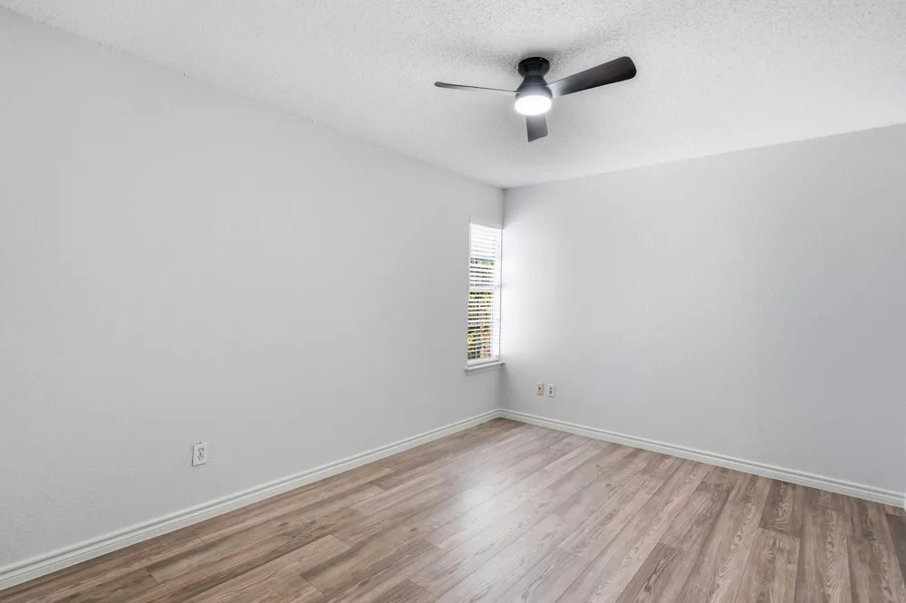 8400 Spring Valley Drive Austin, TX 78736