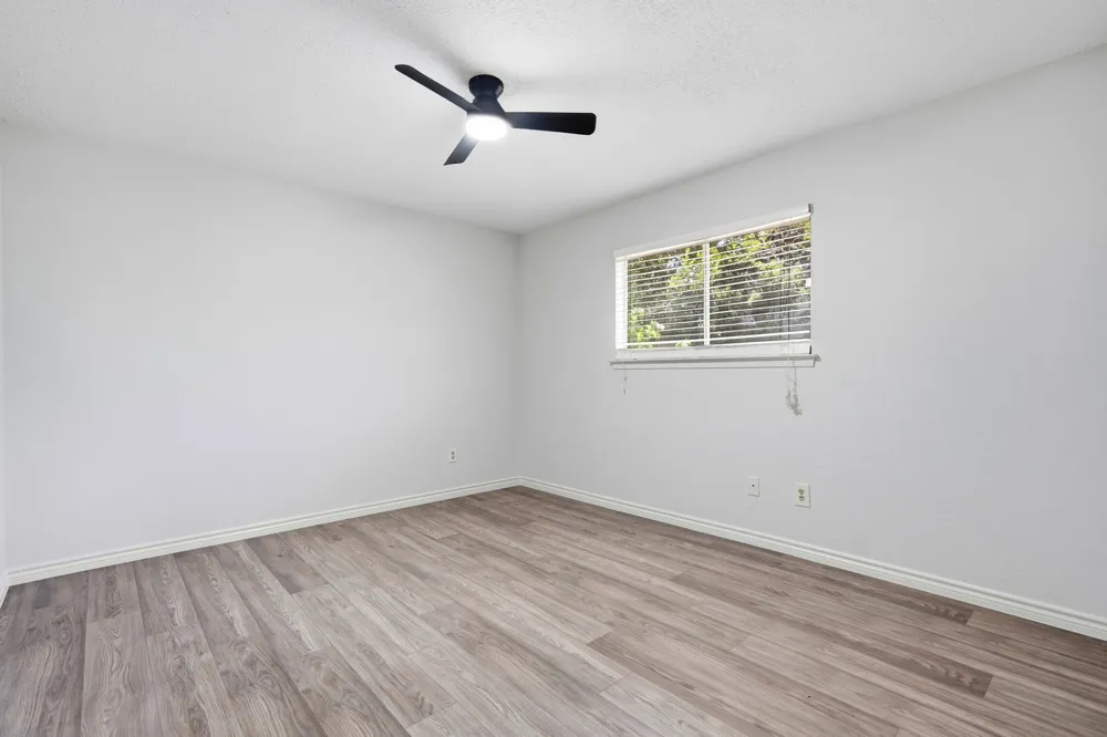 8400 Spring Valley Drive Austin, TX 78736