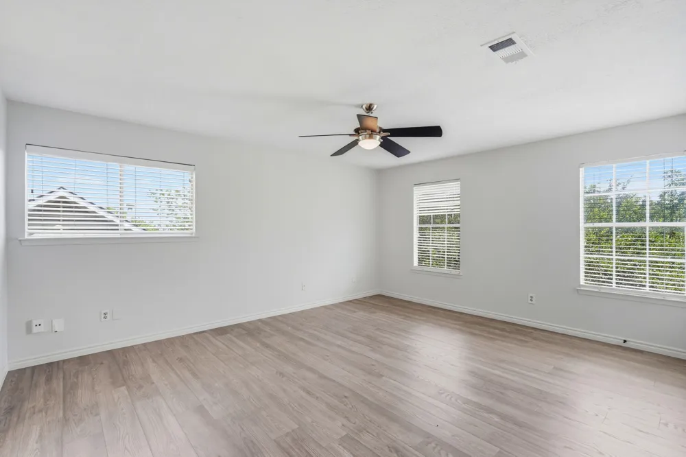 8400 Spring Valley Drive Austin, TX 78736