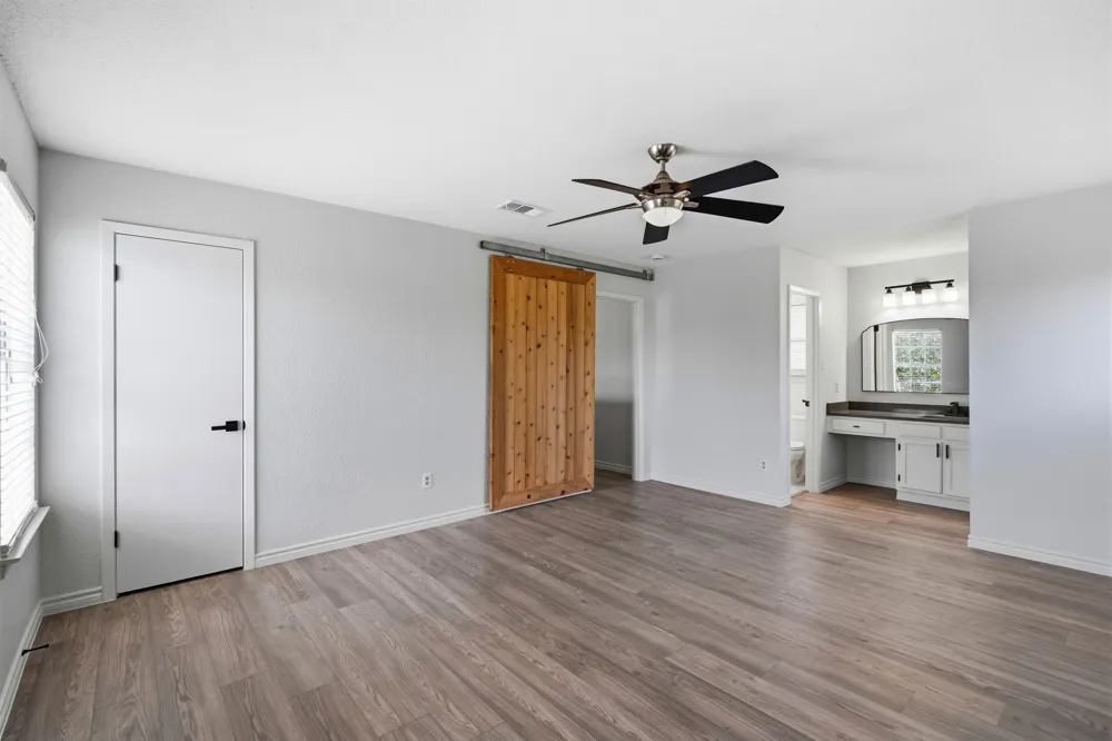 8400 Spring Valley Drive Austin, TX 78736