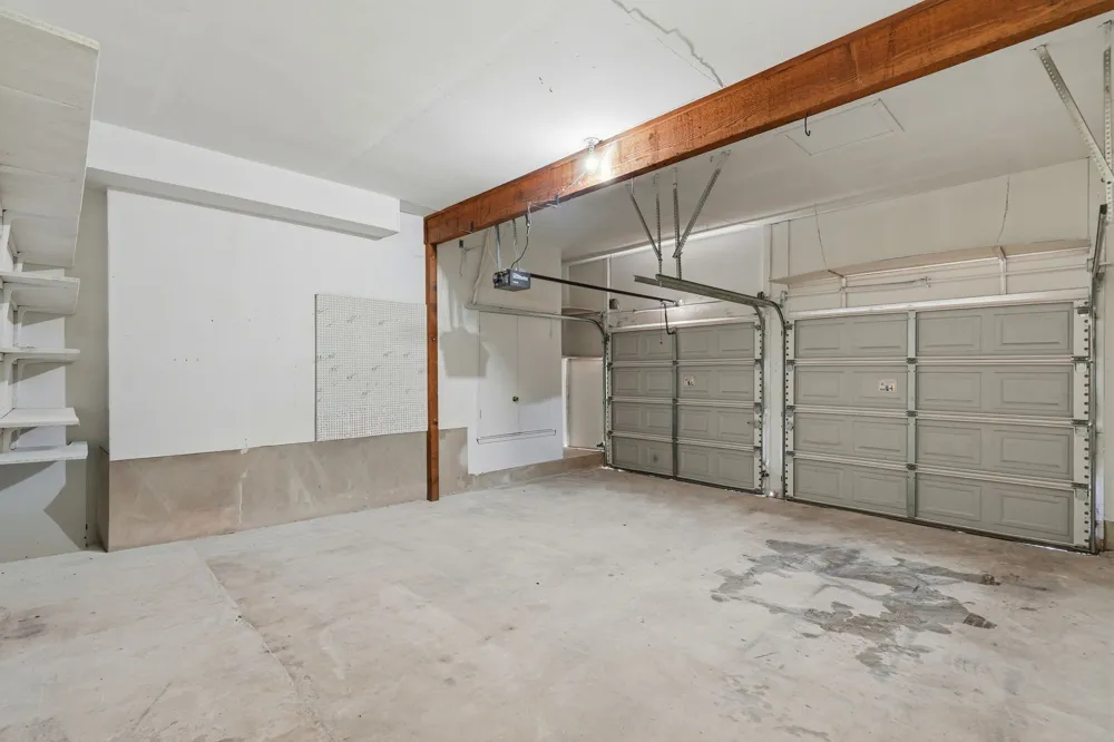8400 Spring Valley Drive Austin, TX 78736