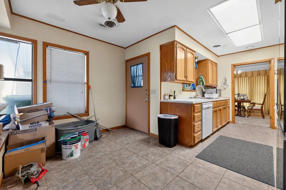 2211 Fisher Street Goldthwaite, TX 76844