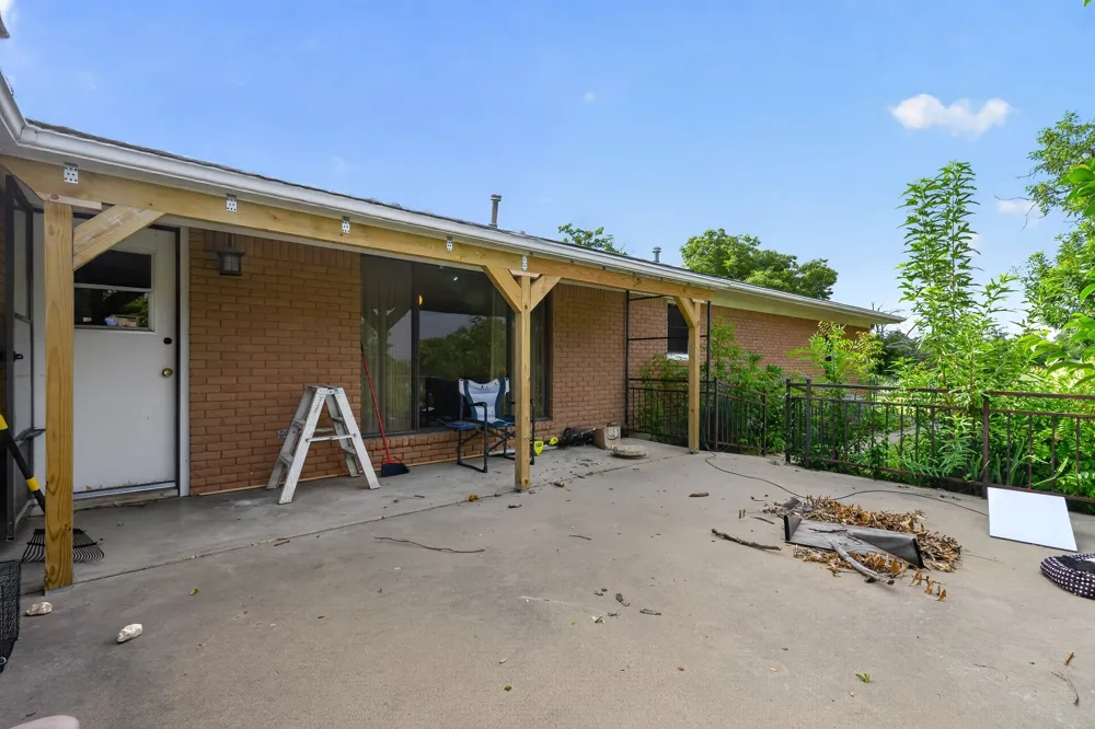 2211 Fisher Street Goldthwaite, TX 76844