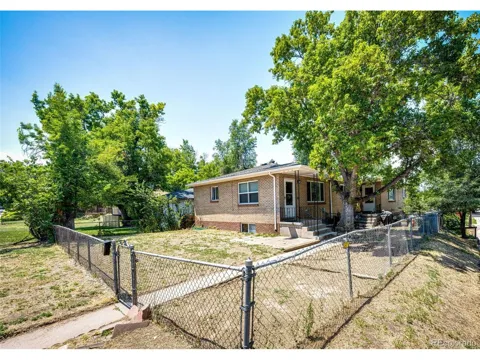 110 W Princeton Avenue