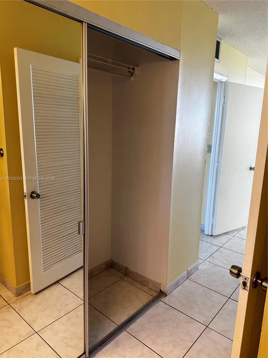 3800 E Ocean Dr #1518 Hollywood, FL 33019