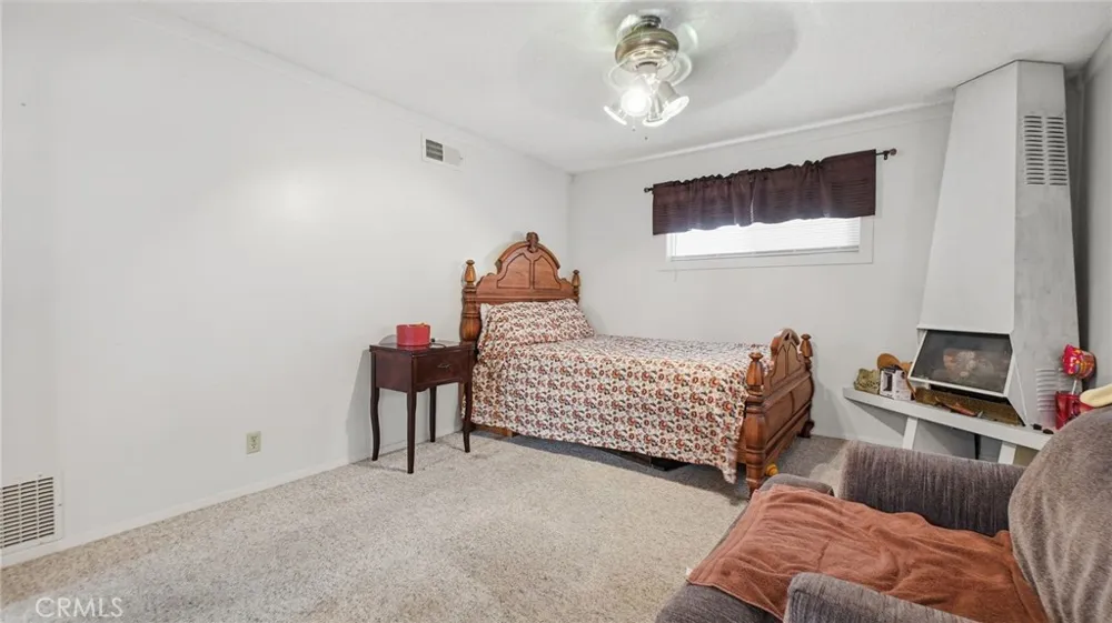 1180 Amberwood Hemet, CA 92543