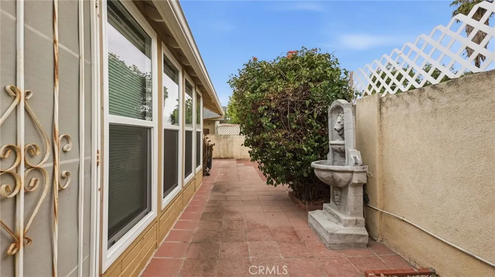1180 Amberwood Hemet, CA 92543