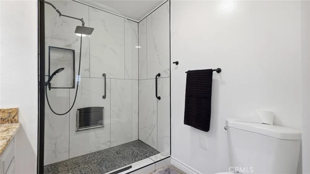 1180 Amberwood Hemet, CA 92543