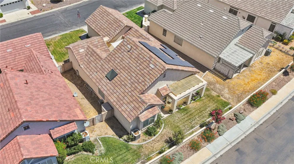 19591 Rolling Green Apple Valley, CA 92308