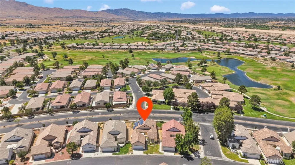 19591 Rolling Green Apple Valley, CA 92308