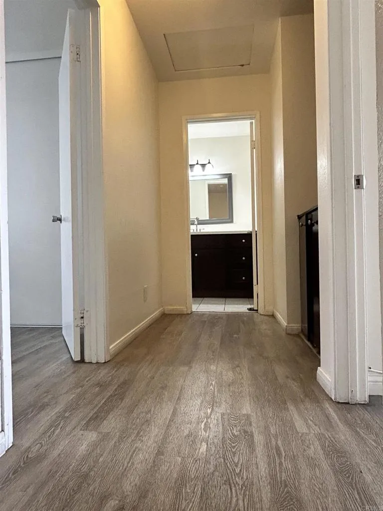 955 Postal Way #27 Vista, CA 92083