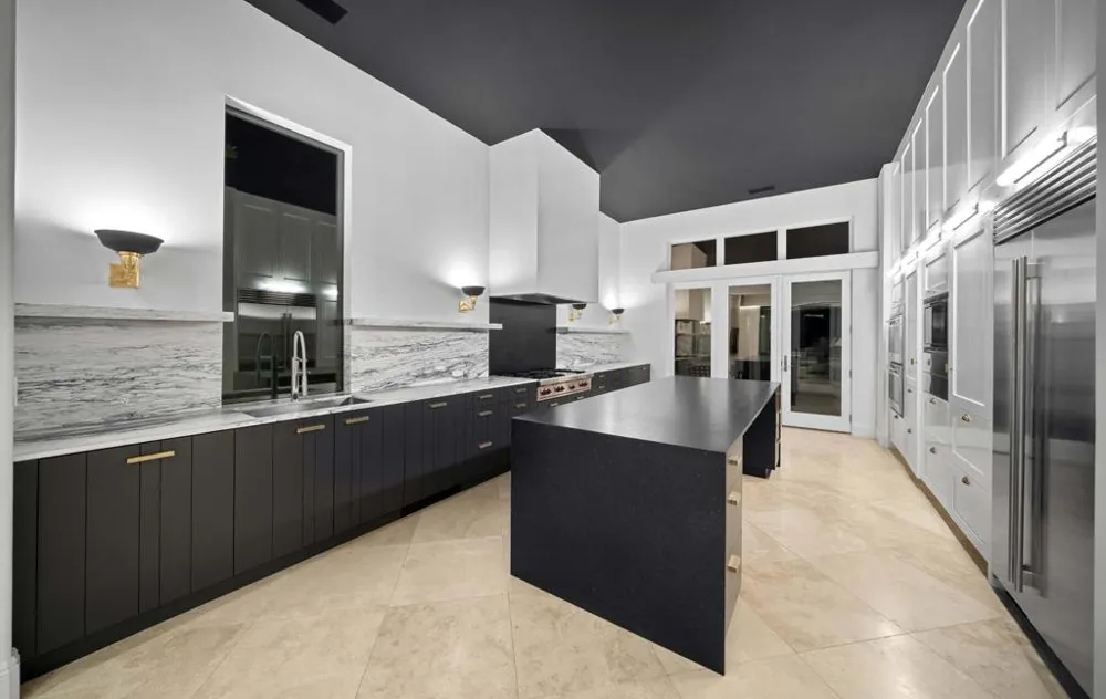 76063 Via Chianti Indian Wells, CA 92210
