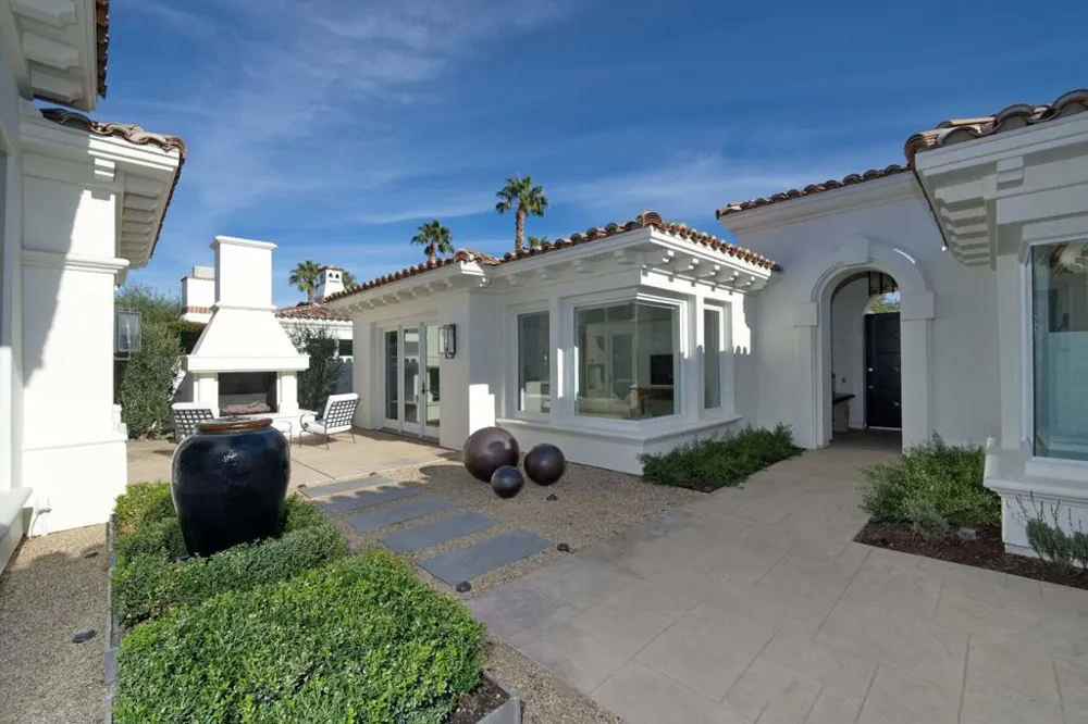 76063 Via Chianti Indian Wells, CA 92210