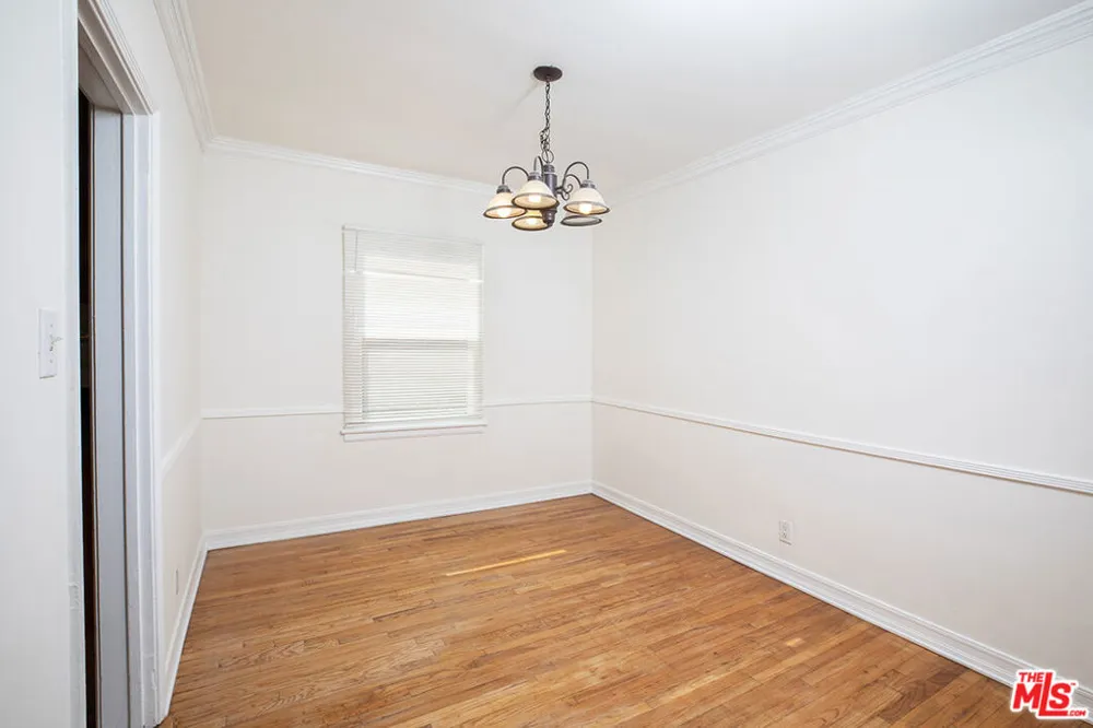 8517 Pickford Street Los Angeles, CA 90035