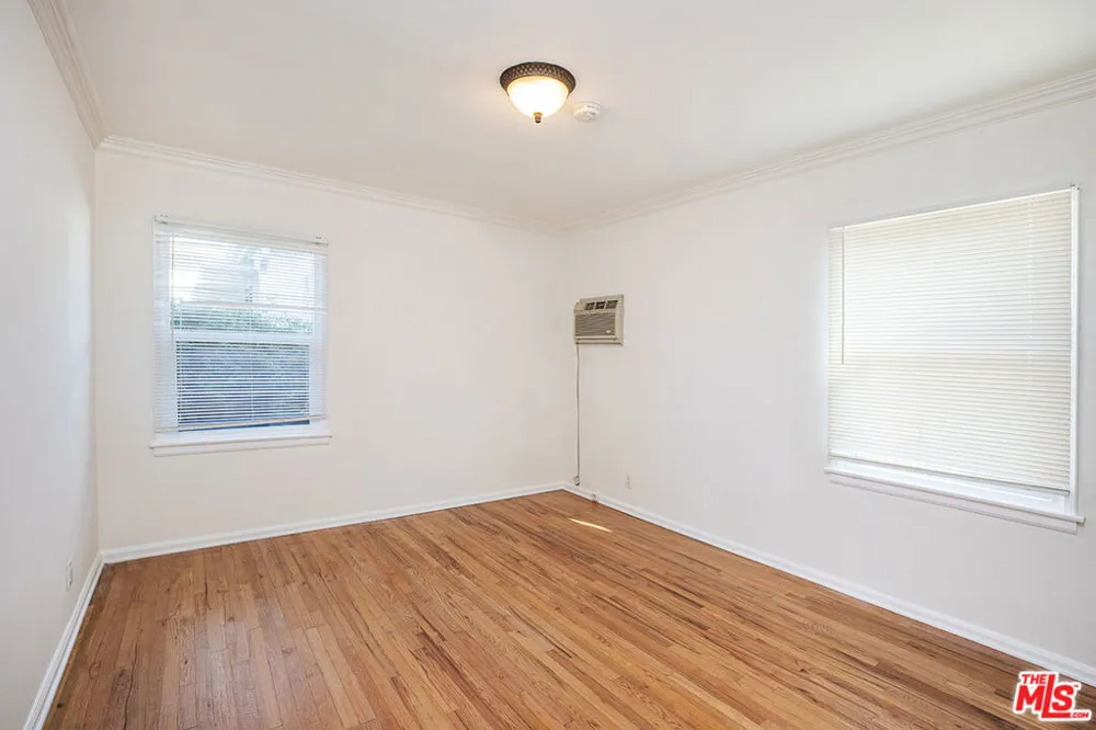 8517 Pickford Street Los Angeles, CA 90035