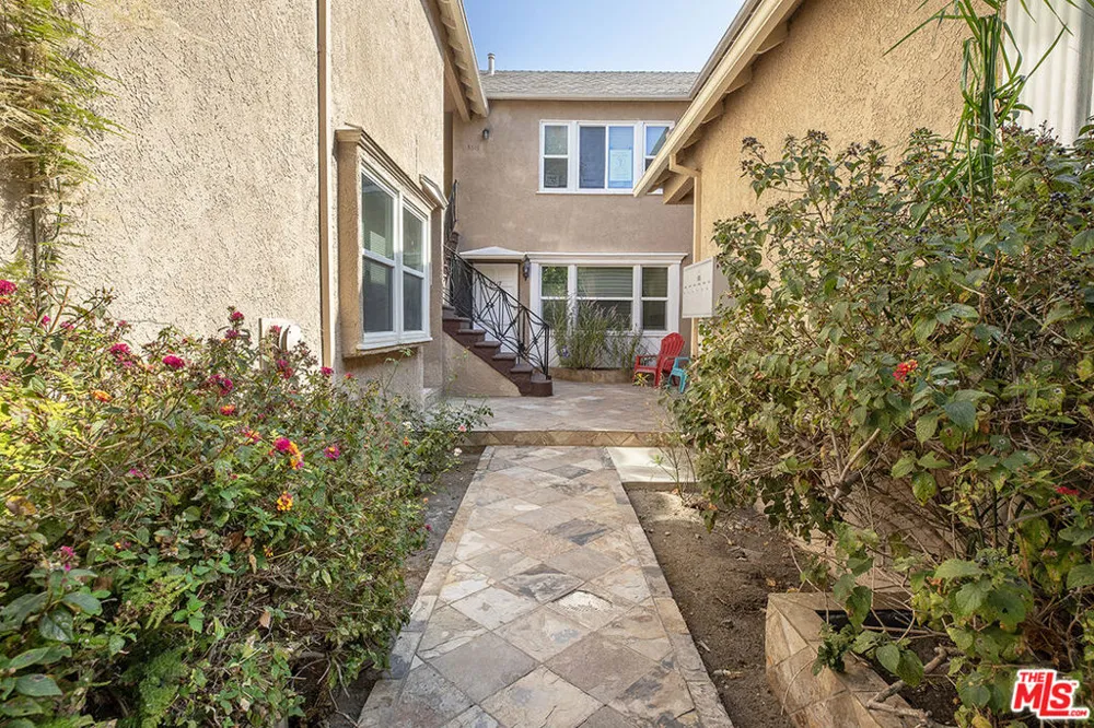 8517 Pickford Street Los Angeles, CA 90035